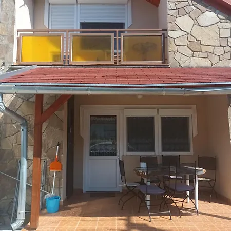 بيت للعطل Napsugar Nyaralo