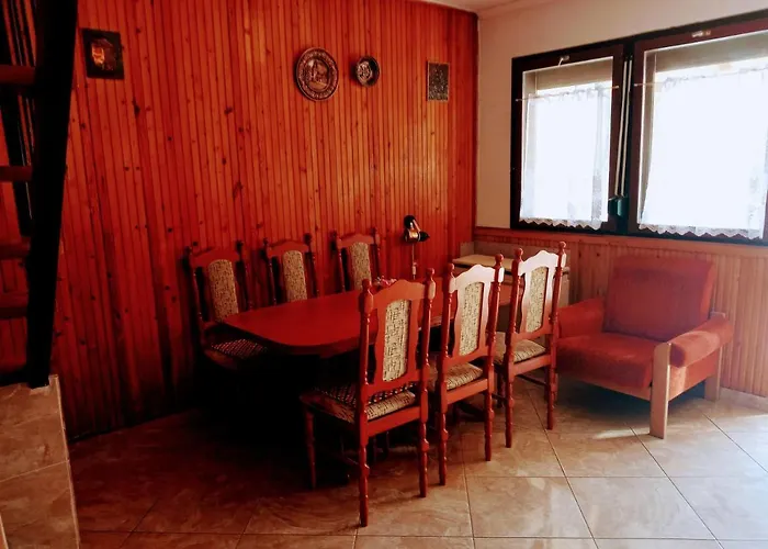 펜션 Napsugar Nyaralo *