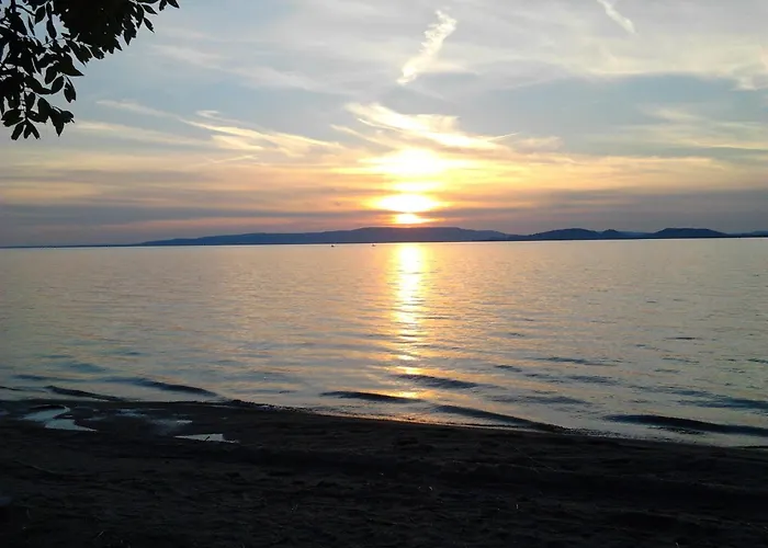 Feriehus Napsugar Nyaralo *